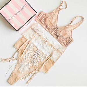 32B SMALL Victoria’s Secret 3PCS nude bra set